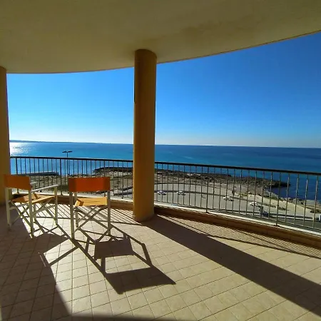 Rosa Virginia By Salentoville Gallipoli