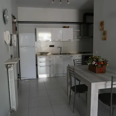 Rosa Virginia By Salentoville * Gallipoli